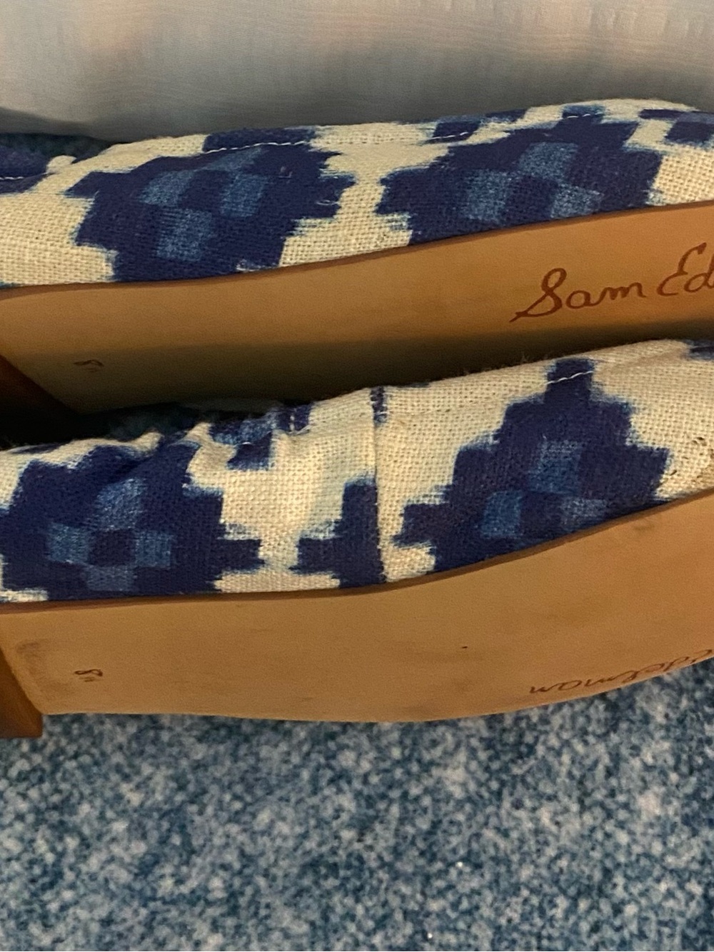 Sam Edelman Navy and Cream Geometric Ballet Flats - Picture 4 of 6